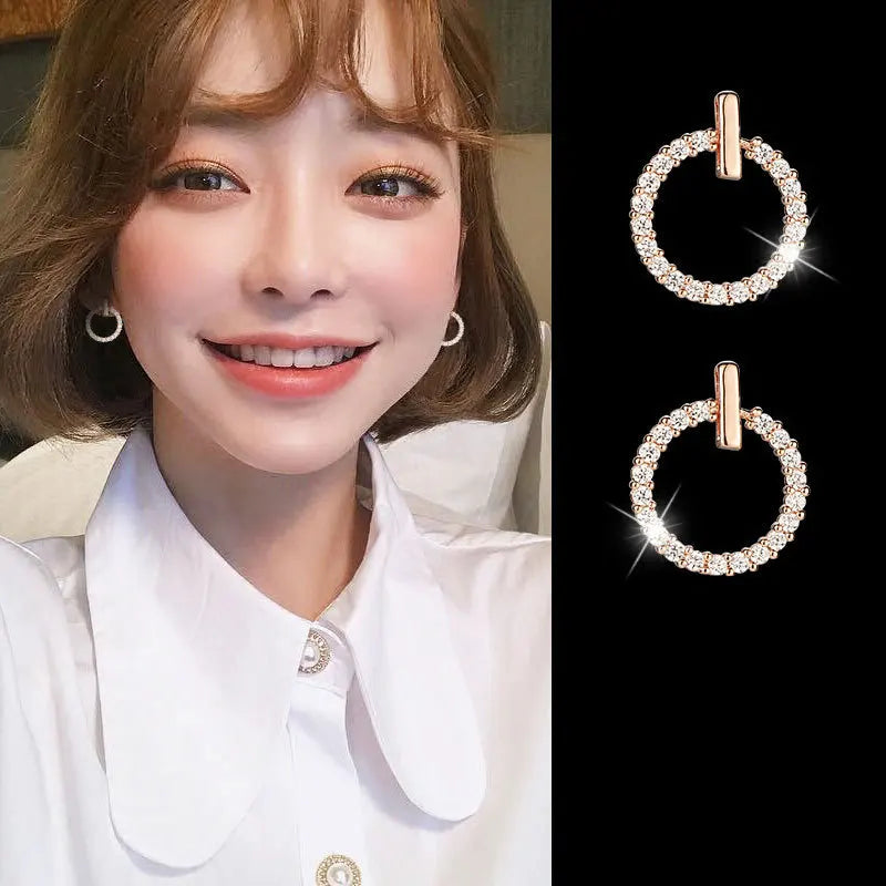925 Sterling Silver Crystal Stud Earrings - Geometric Round Design