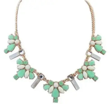 Vintage Gem Choker Necklace - Retro Statement Style
