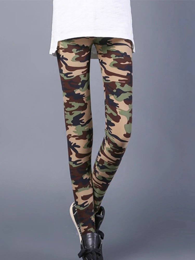 Graffiti Print Ankle Leggings