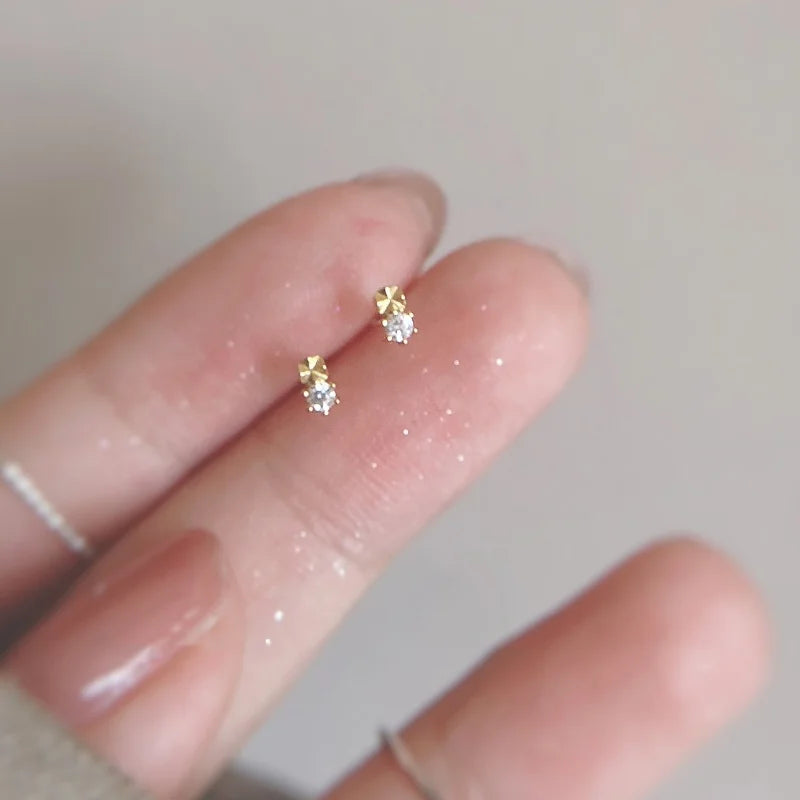 Gold-Plated Zircon Stud Earrings - Shiny Minimal Sparkle