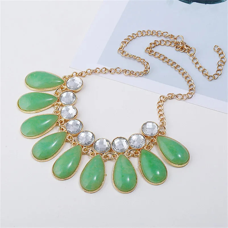 Vintage Gem Choker Necklace - Retro Statement Style