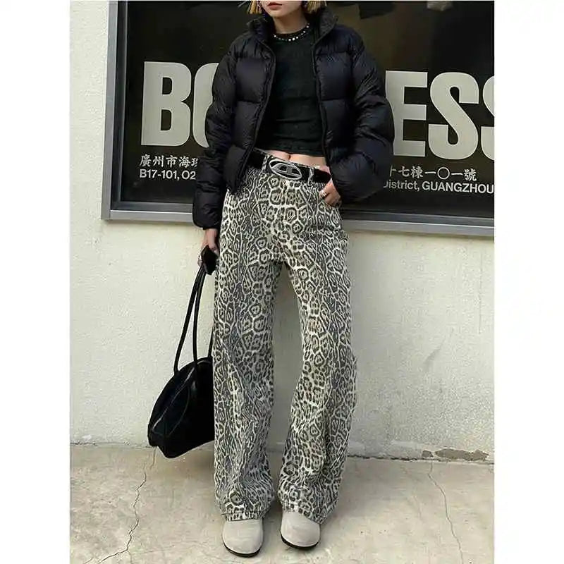 Leopard Print Wide-Leg Jeans - Vintage High-Waist Denim