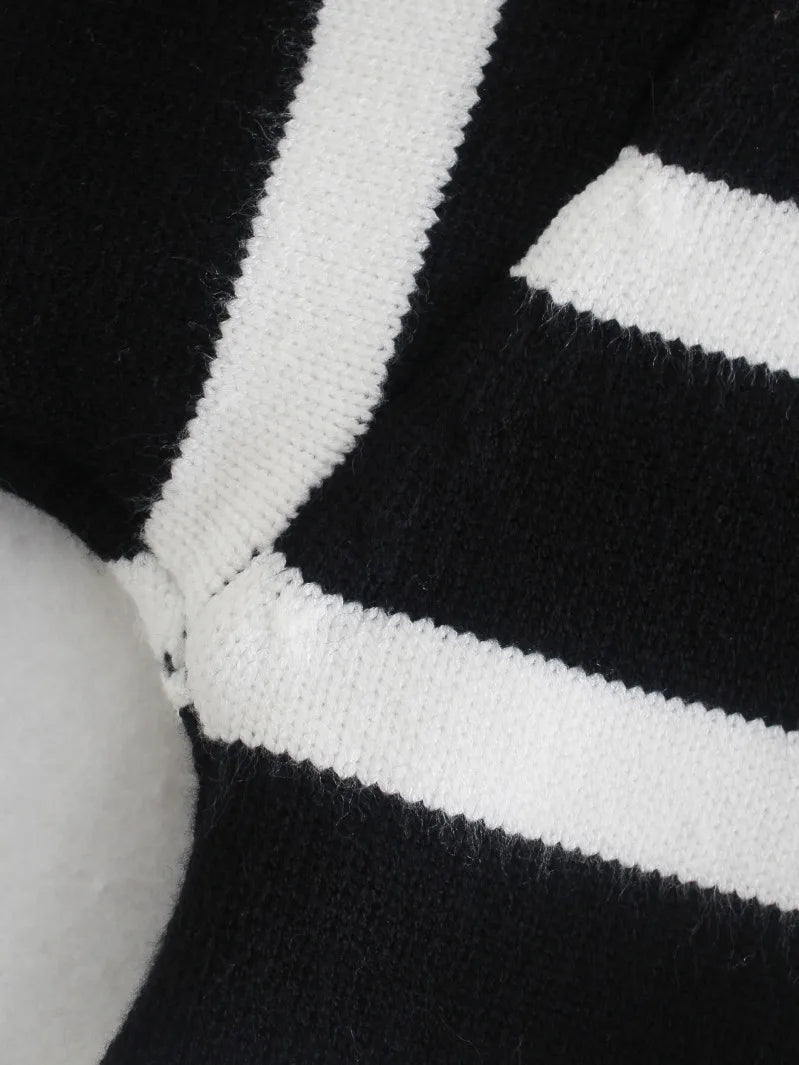 Striped Turtleneck Sweater - Long Sleeve Loose Knit Jumper