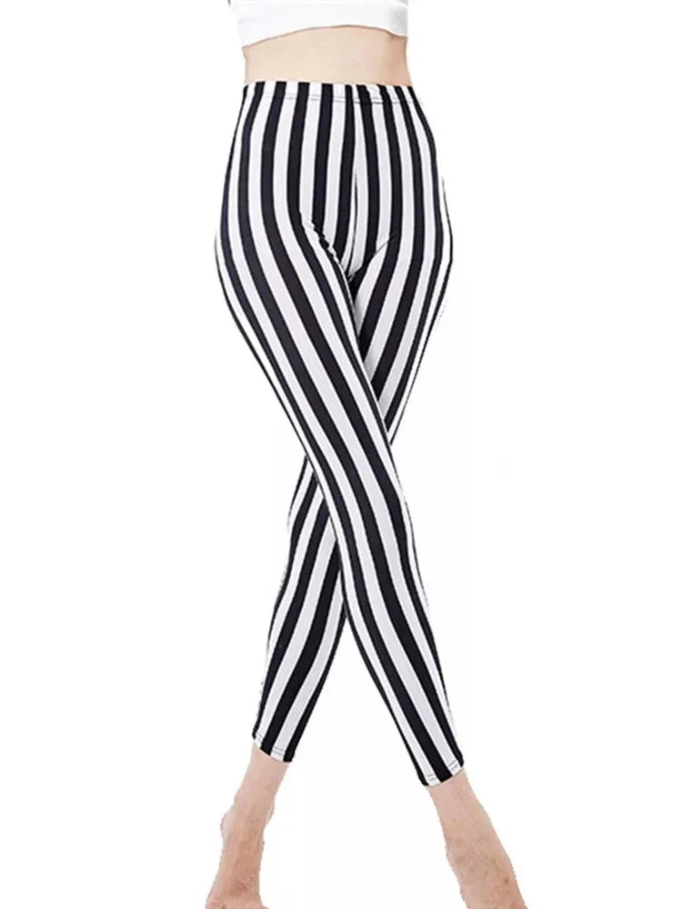 Graffiti Print Ankle Leggings