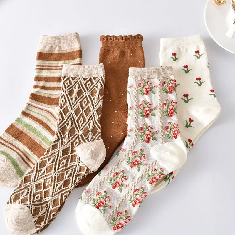 5-Pair Embroidered Flower Socks Set - Harajuku Retro Style