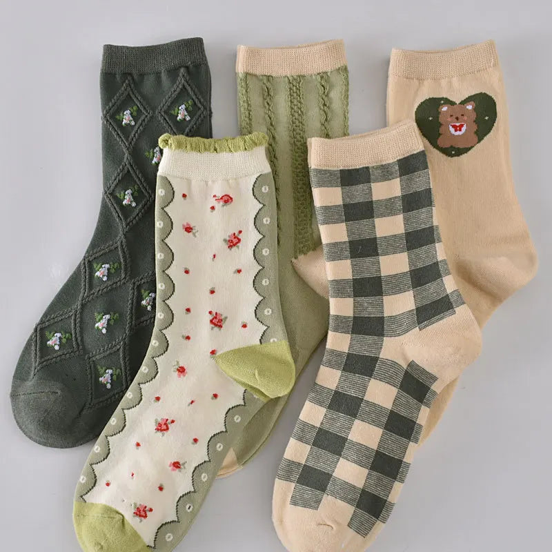 5-Pair Embroidered Flower Socks Set - Harajuku Retro Style