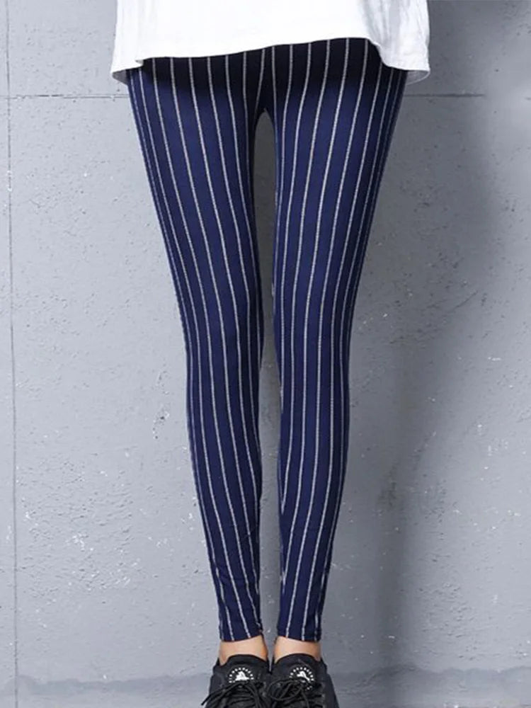 Graffiti Print Ankle Leggings