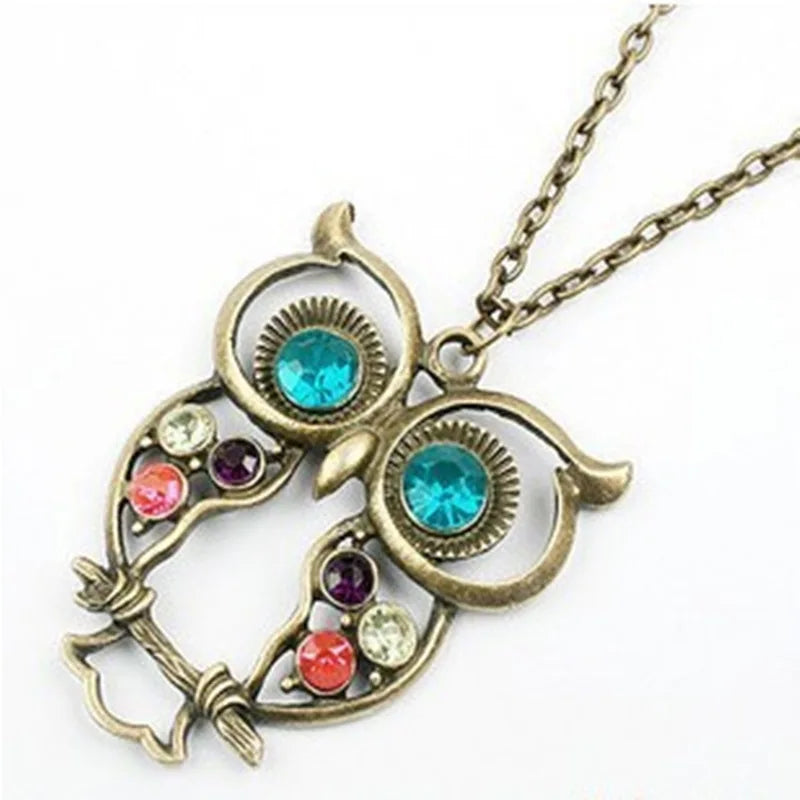 Vintage Gem Choker Necklace - Retro Statement Style