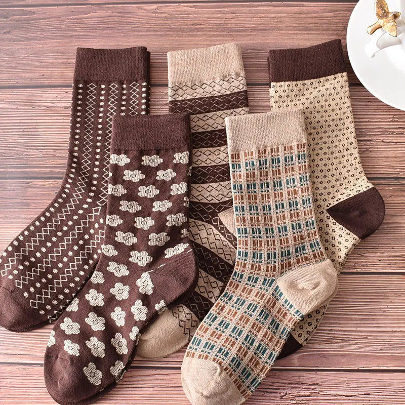 5-Pair Embroidered Flower Socks Set - Harajuku Retro Style