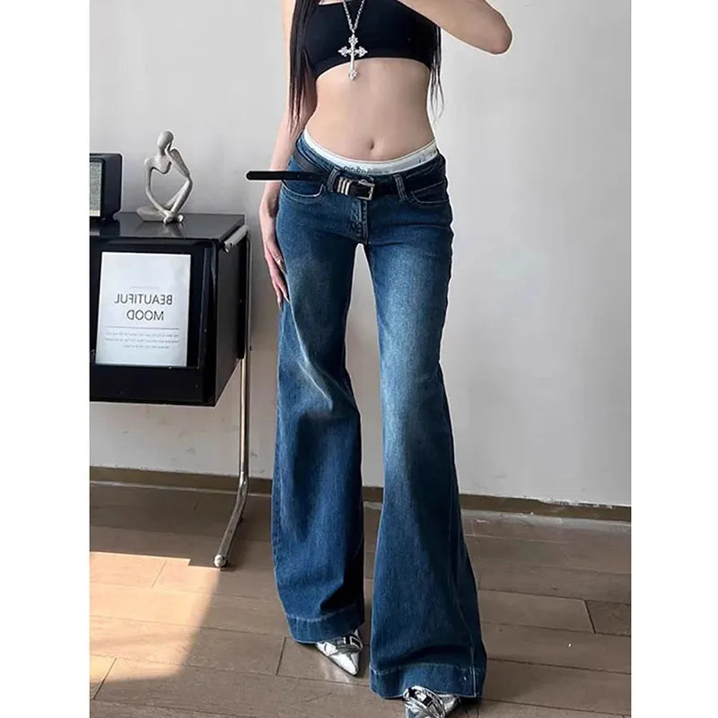 Low-Waist Flared Jeans - Y2K Wide-Leg Denim