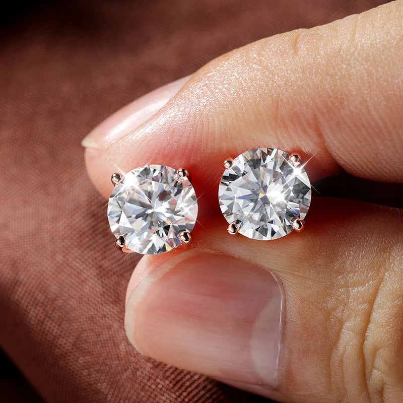 Moissanite Stud Earrings in 925 Silver - VVS Sparkle