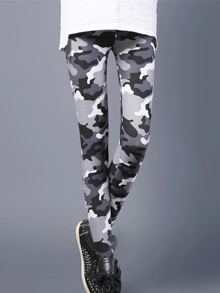 Graffiti Print Ankle Leggings
