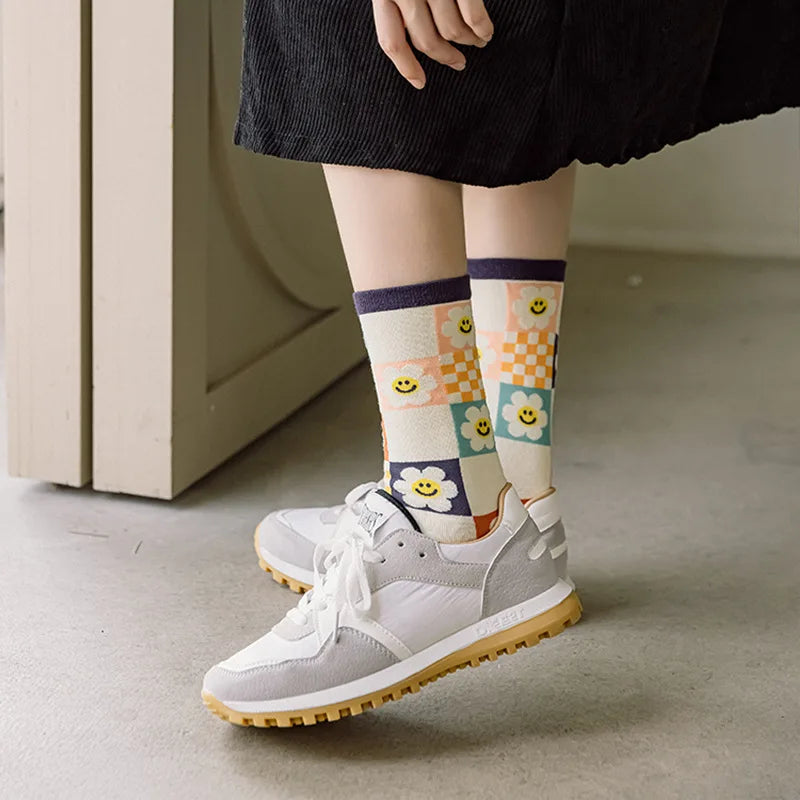 Diamond Flower Pattern Socks - Colorful Long Pair